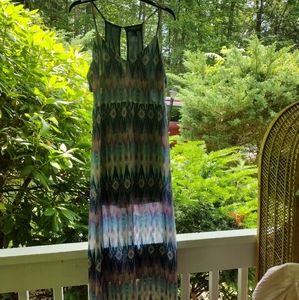 Beautiful multicolor long dress by forever 21.